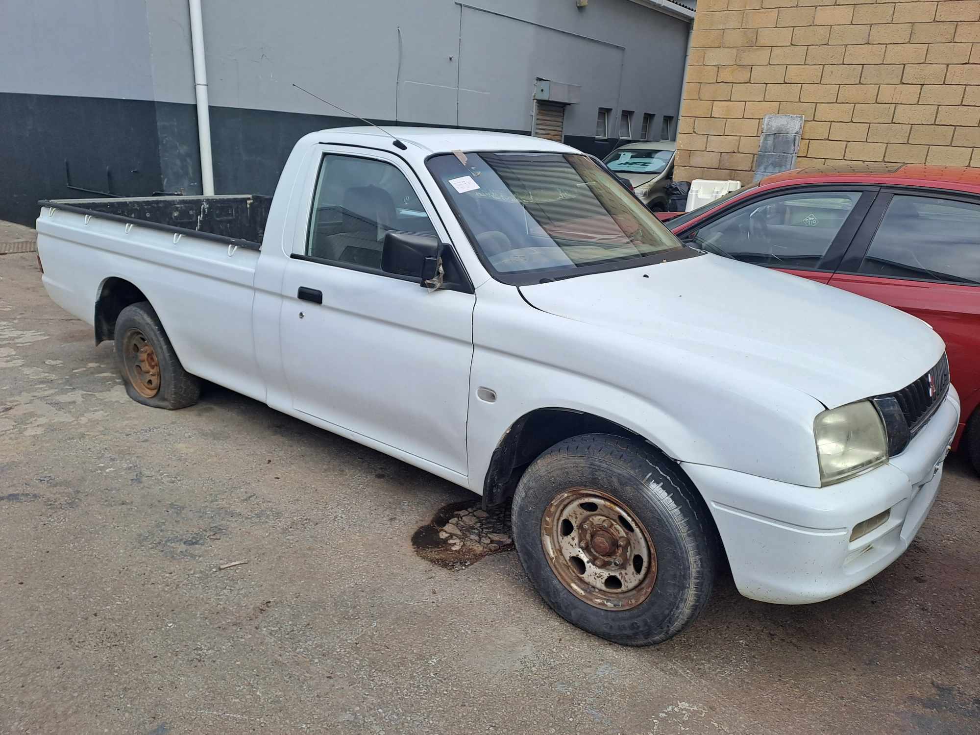 2003 MITSUBISHI COLT 2000 HI LINE LWB P/U S/C thumbnail 6