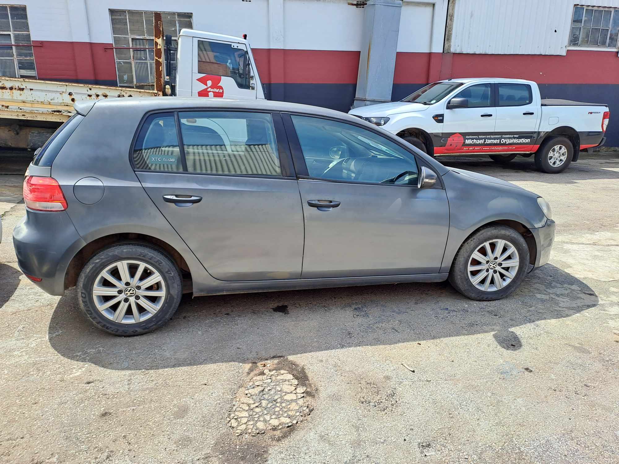 2009 VOLKSWAGEN GOLF VI 1.6i TRENDLINE thumbnail 3