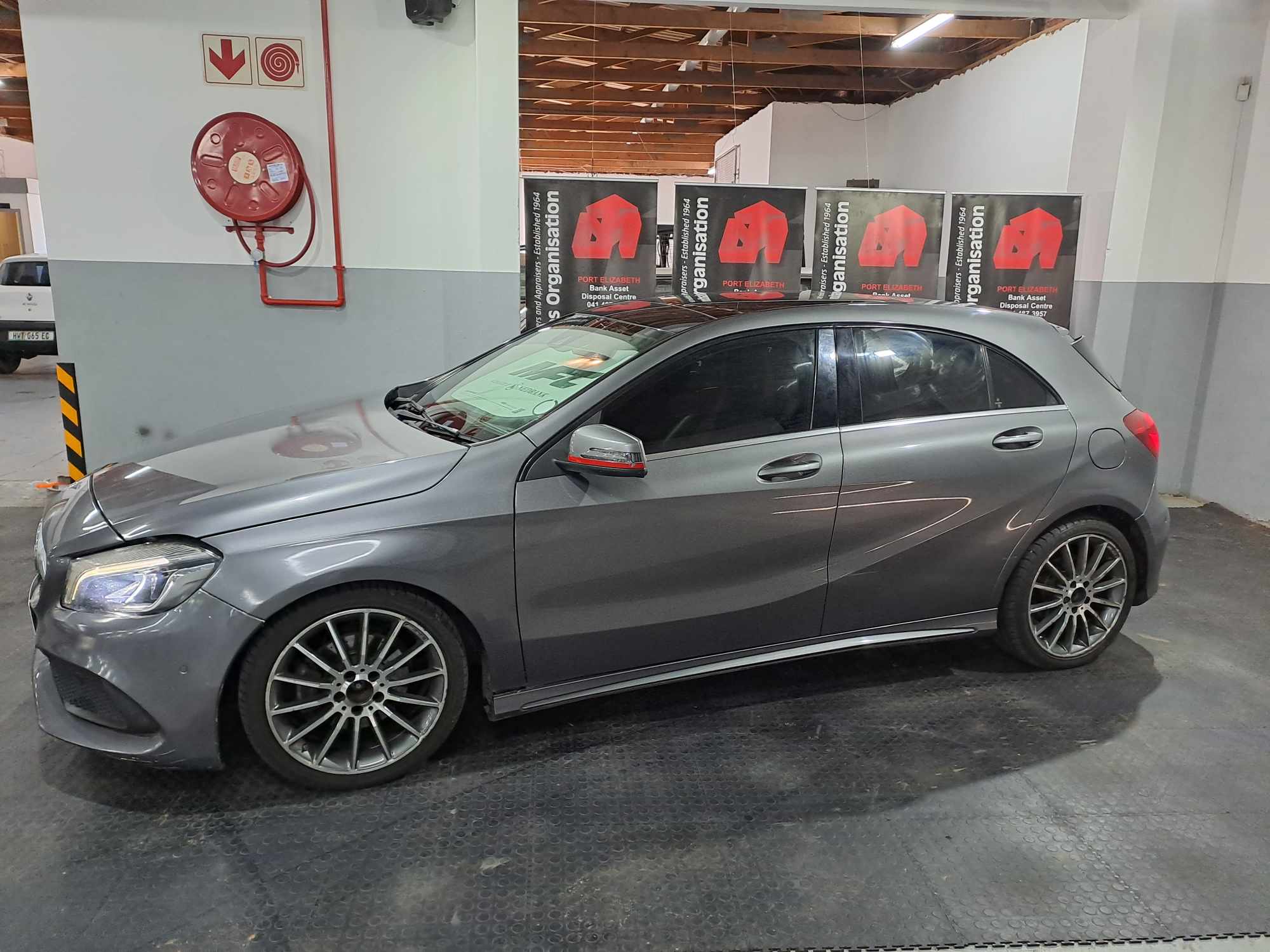 2016 MERCEDES-BENZ A 200 AMG A/T thumbnail 7