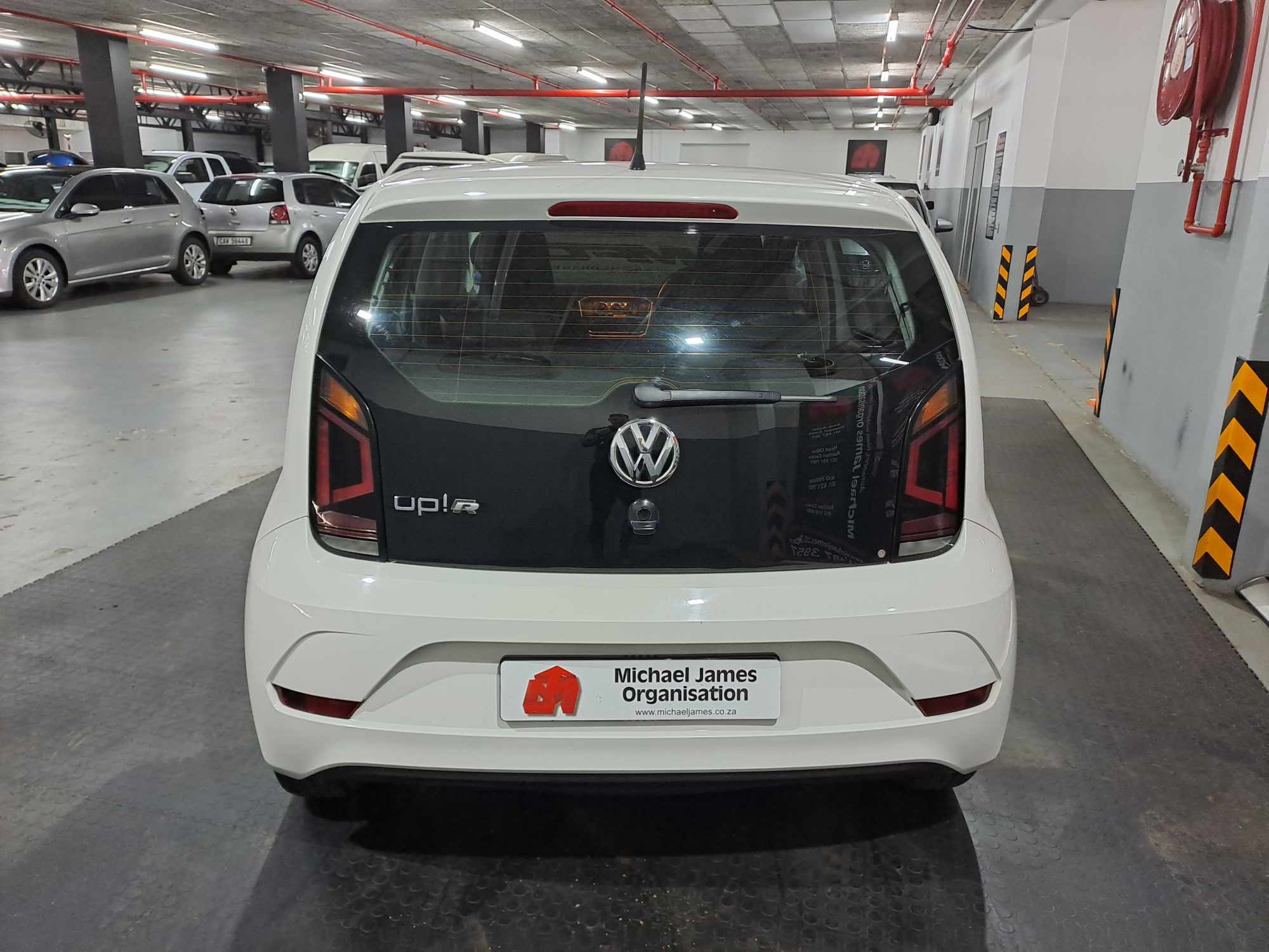 2016 VOLKSWAGEN MOVE UP! 1.0 5DR thumbnail 6