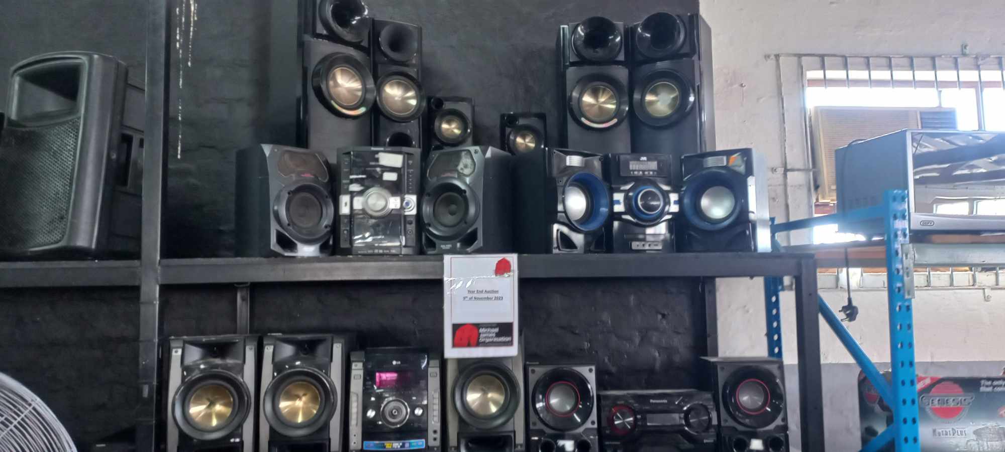 Onsite Warehouse Auction thumbnail 48