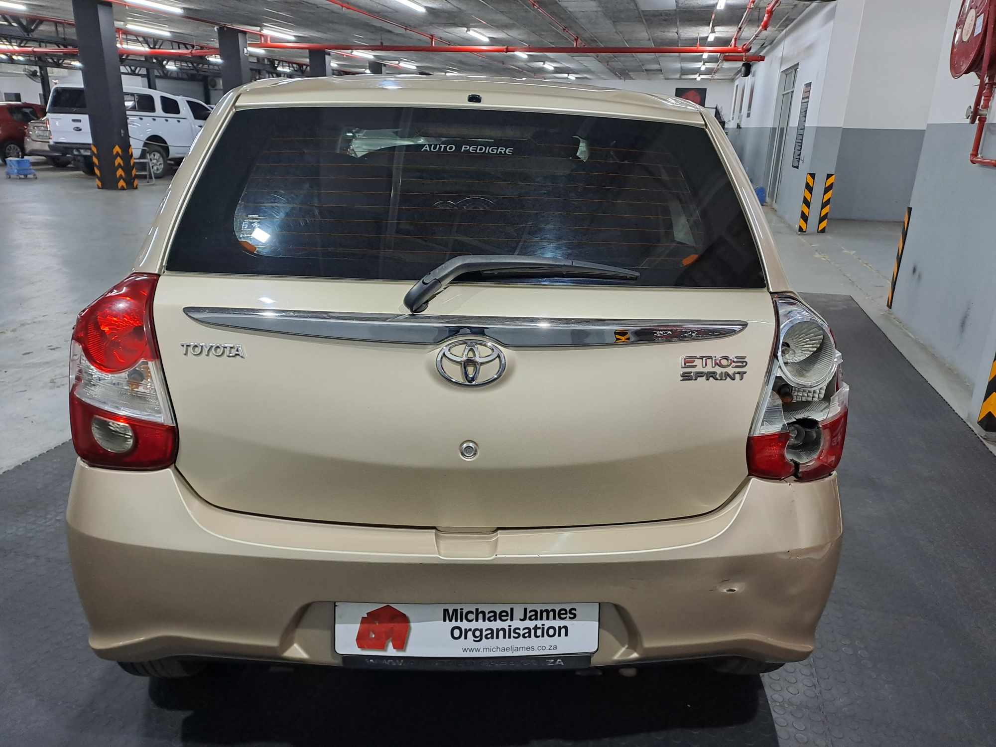 2017 TOYOTA  ETIOS 1.5 Xs/SPRINT 5Dr thumbnail 6