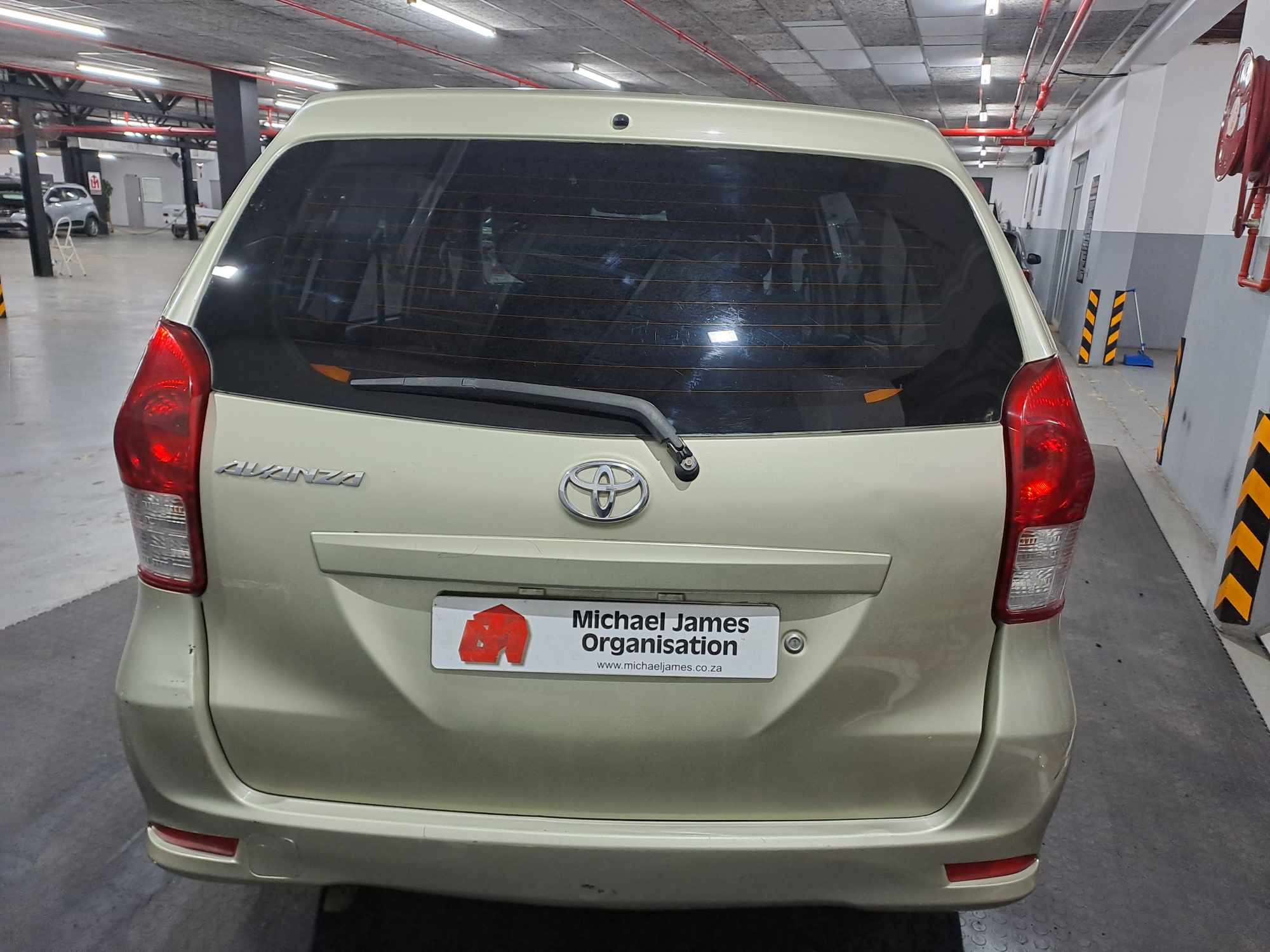 2016 TOYOTA AVANZA 1.3 S thumbnail 5