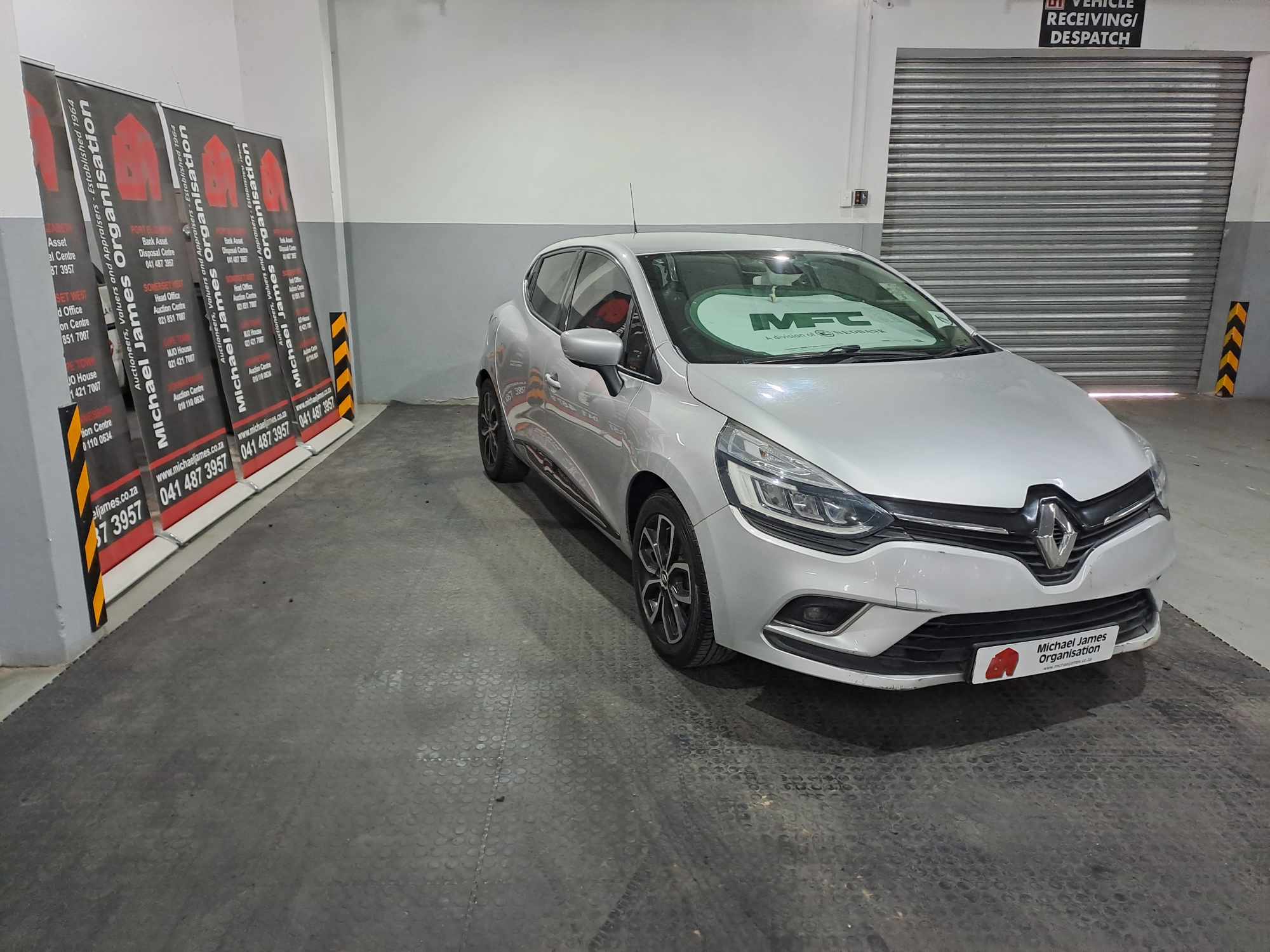 2019 RENAULT CLIO IV 900 T DYNAMIQUE 5DR (66KW) thumbnail 4
