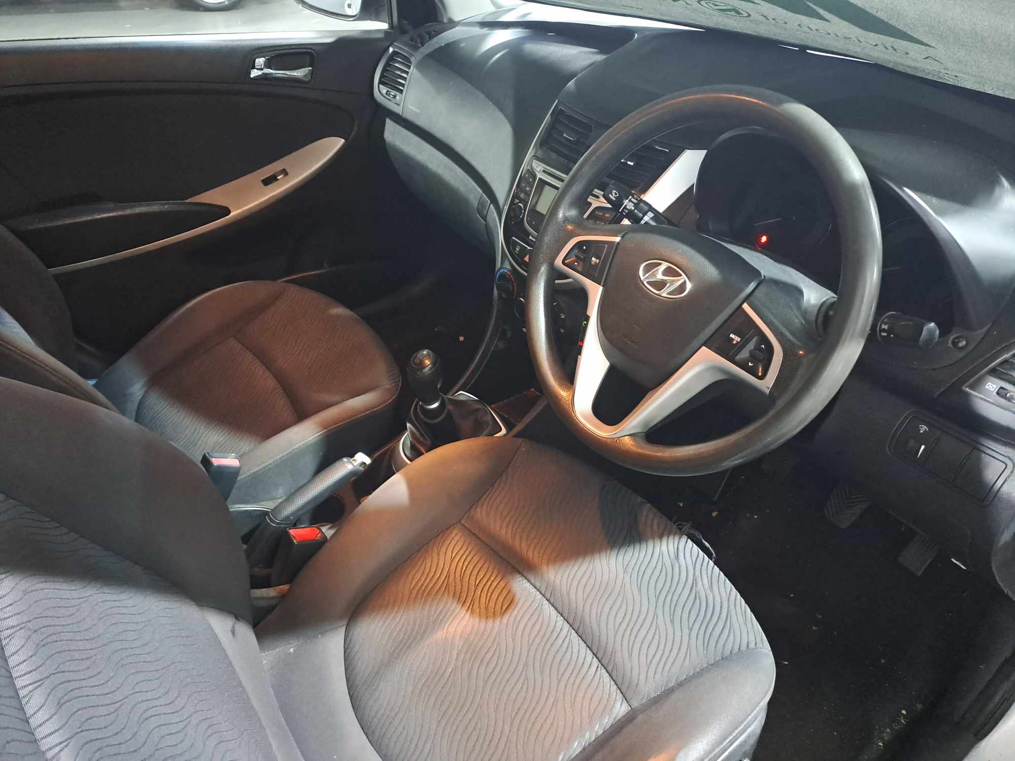 2012 HYUNDAI ACCENT 1.6 GL/MOTION thumbnail 4