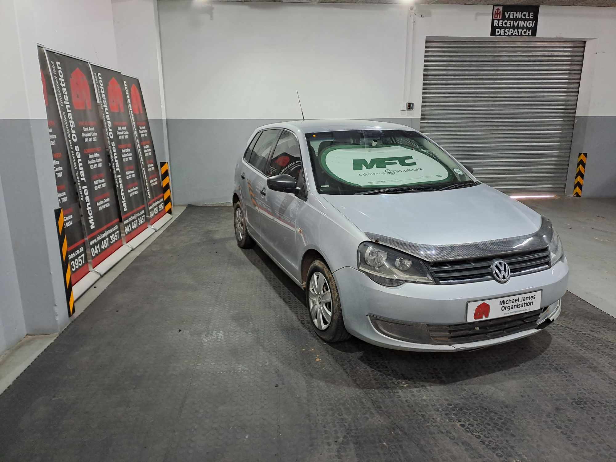 2014 VOLKSWAGEN POLO VIVO 1.4 5Dr thumbnail 4