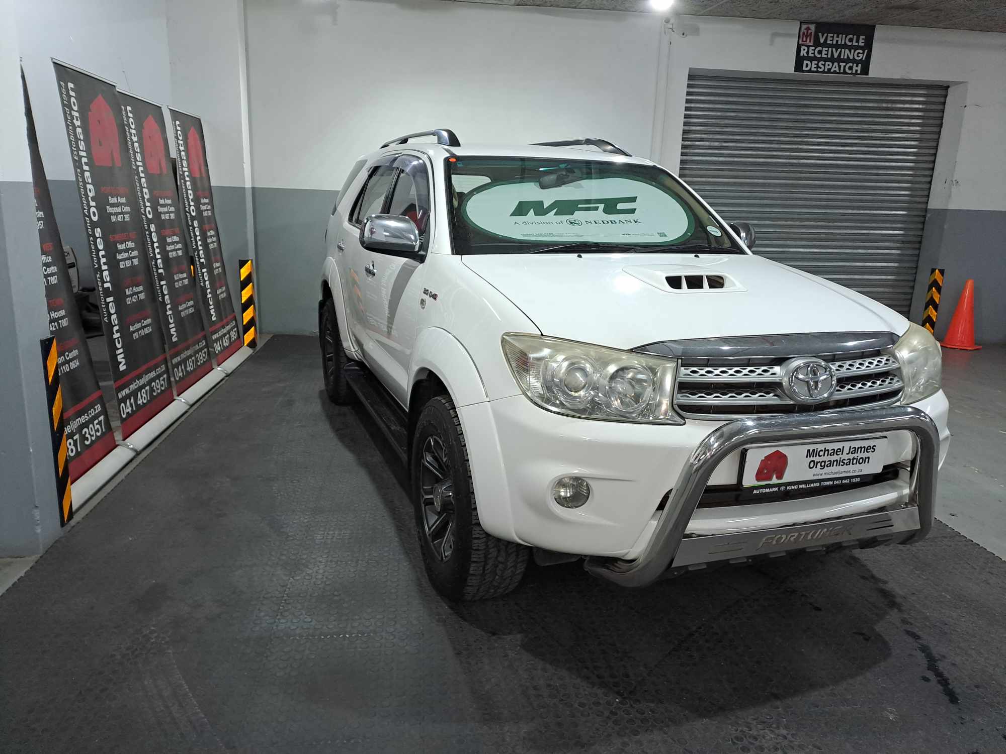 2010 TOYOTA FORTUNER 3.0D-4D R/B A/T thumbnail 5
