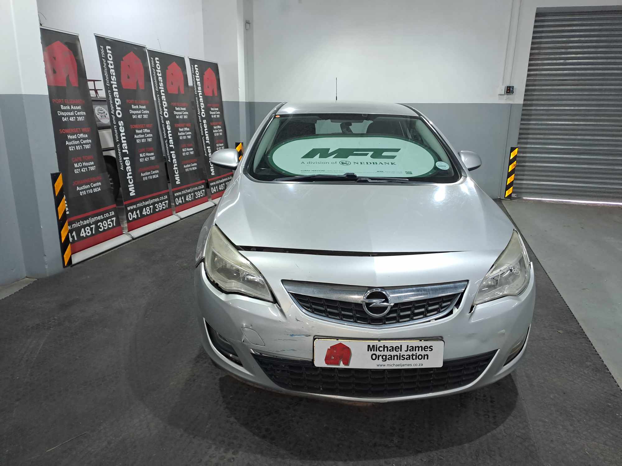 2012 OPEL ASTRA 1.6 ESSENTIA 5Dr thumbnail 8