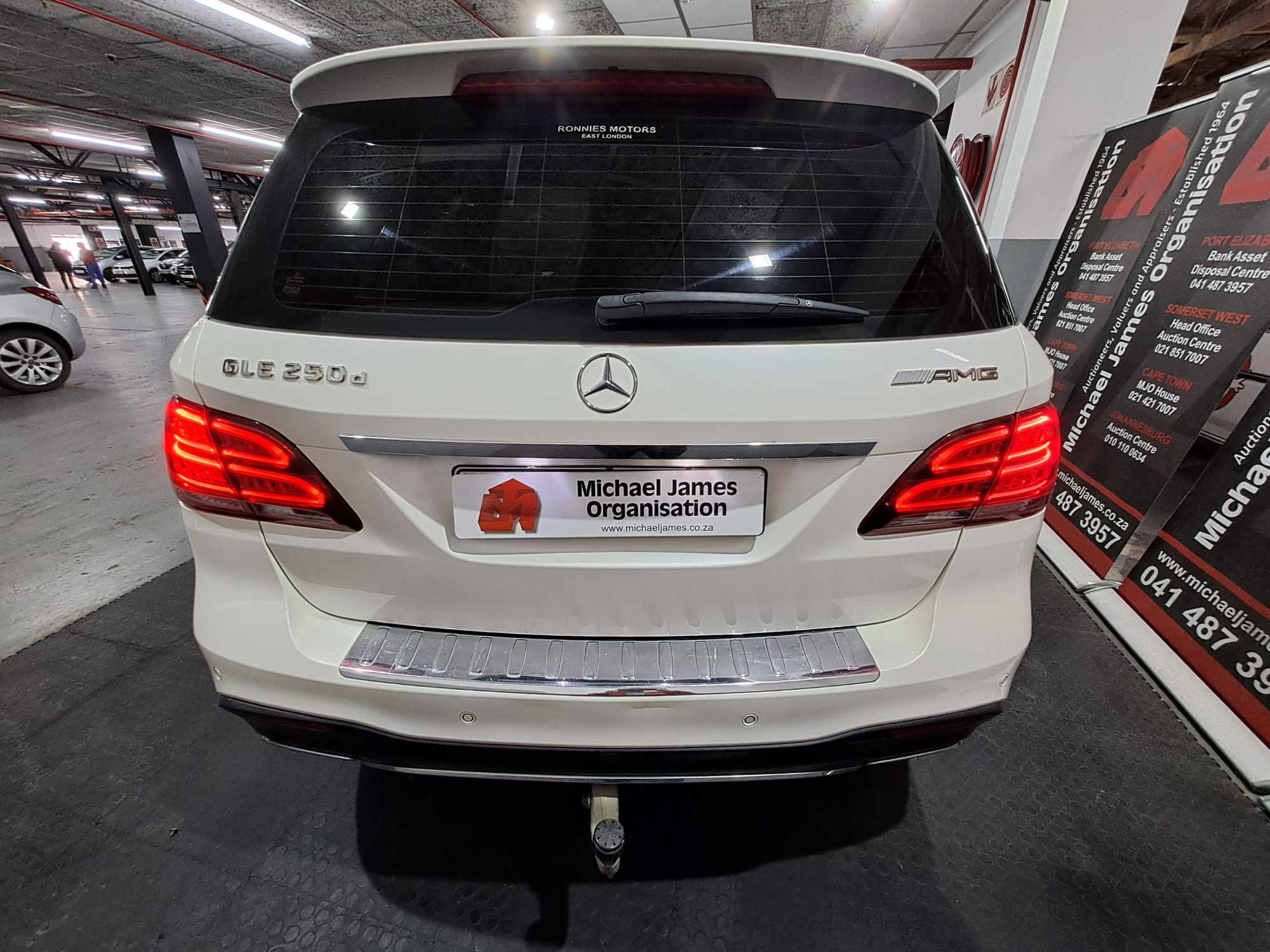 2016 MERCEDES-BENZ GLE 250d 4MATIC thumbnail 6