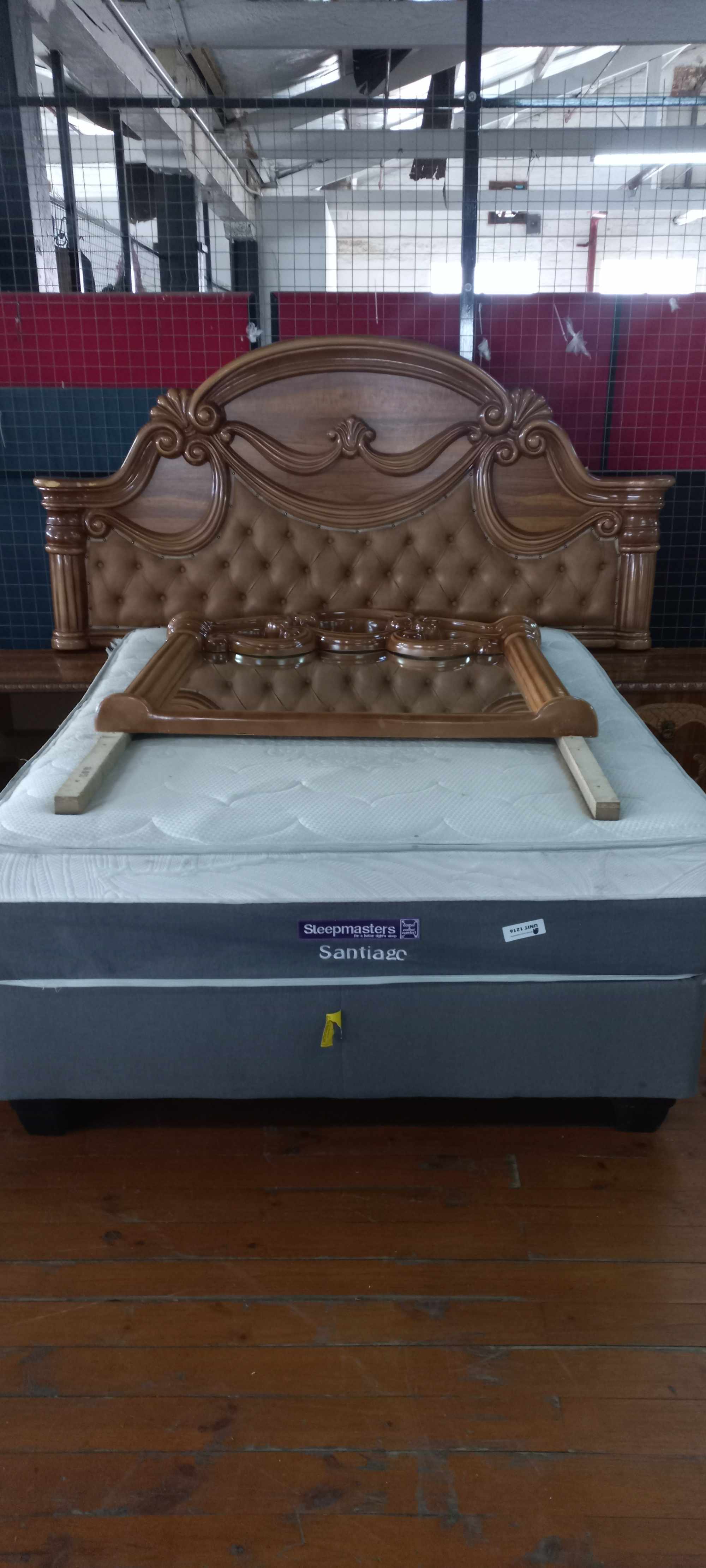 Furniture, Washing Machines, Clothing, Office Furnure, Computers thumbnail 14
