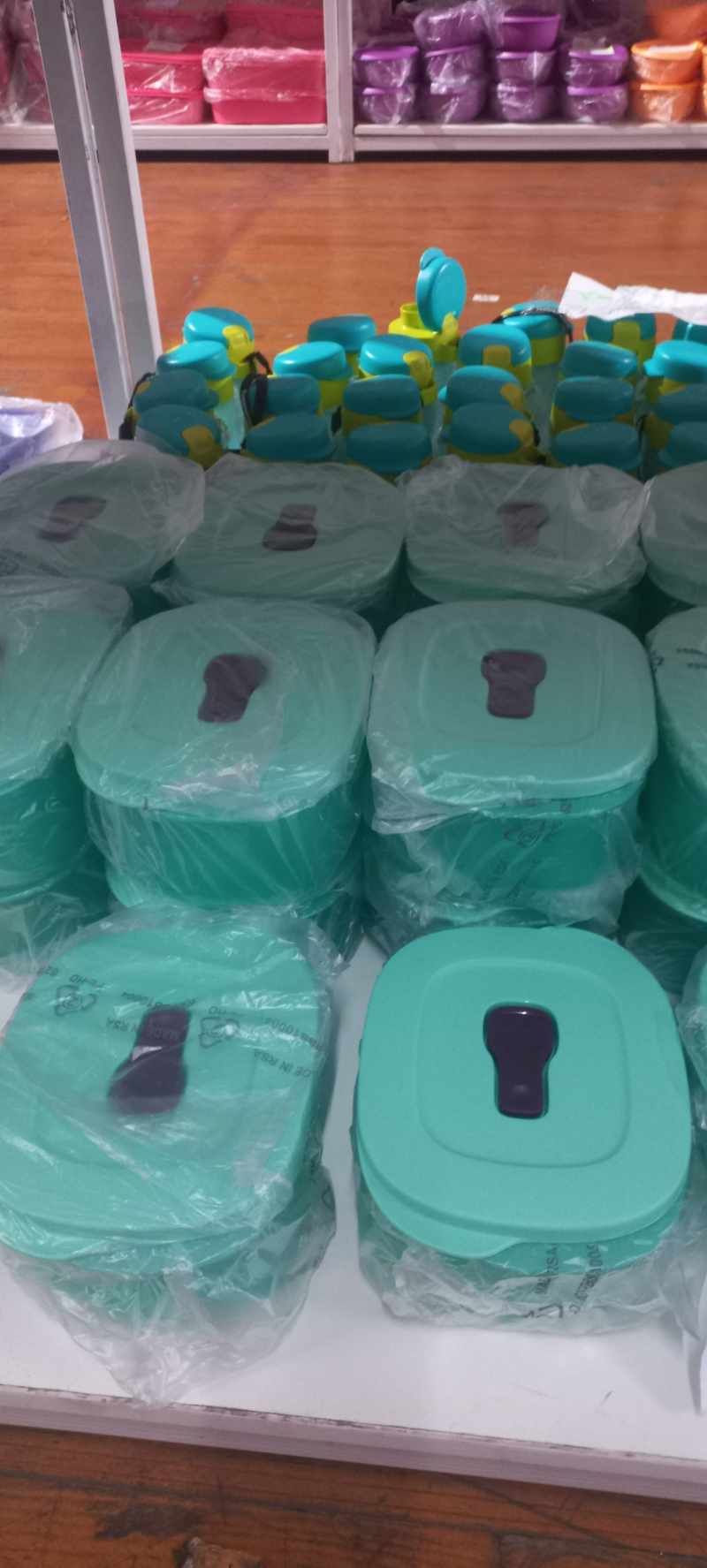 Tupperware thumbnail 27