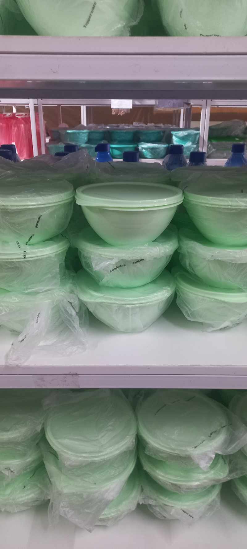 Tupperware thumbnail 29