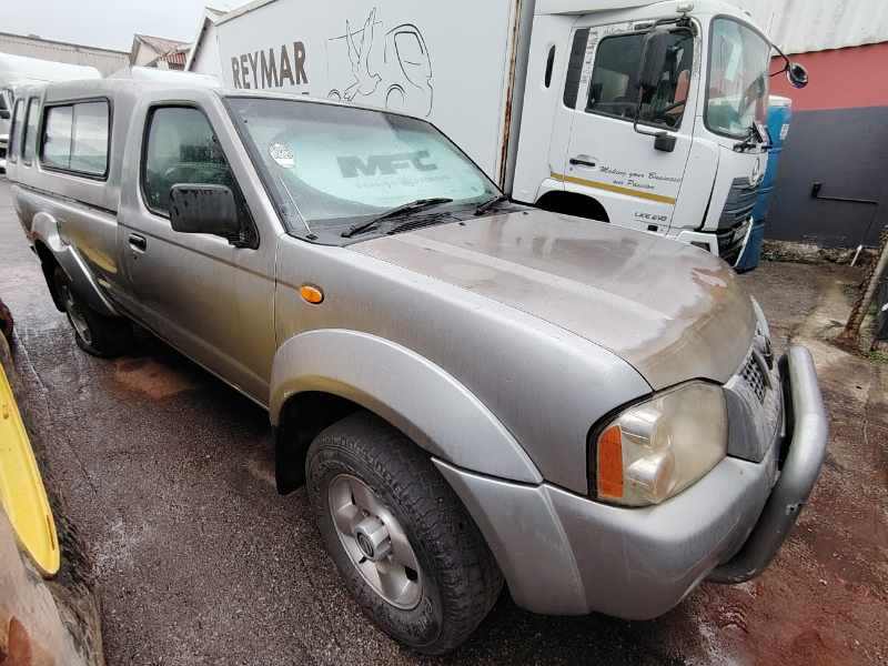 2002 NISSAN HARDBODY 3000TD SE HiRider (J43) P/U S/C thumbnail 3