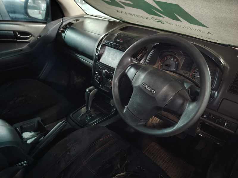 2022 ISUZU D-MAX 250 HO HI-RIDE A/T D/C P/U thumbnail 3