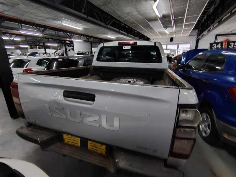 2022 ISUZU D-MAX 250 HO HI-RIDE A/T D/C P/U thumbnail 4