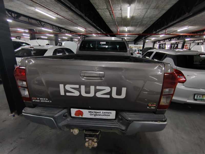 2014 ISUZU KB 250 D-TEQ LE P/U E/CAB thumbnail 4