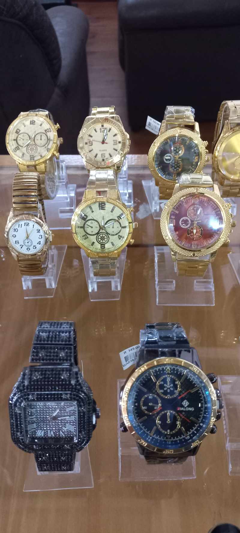 Quantity Jewellery and Watches thumbnail 8
