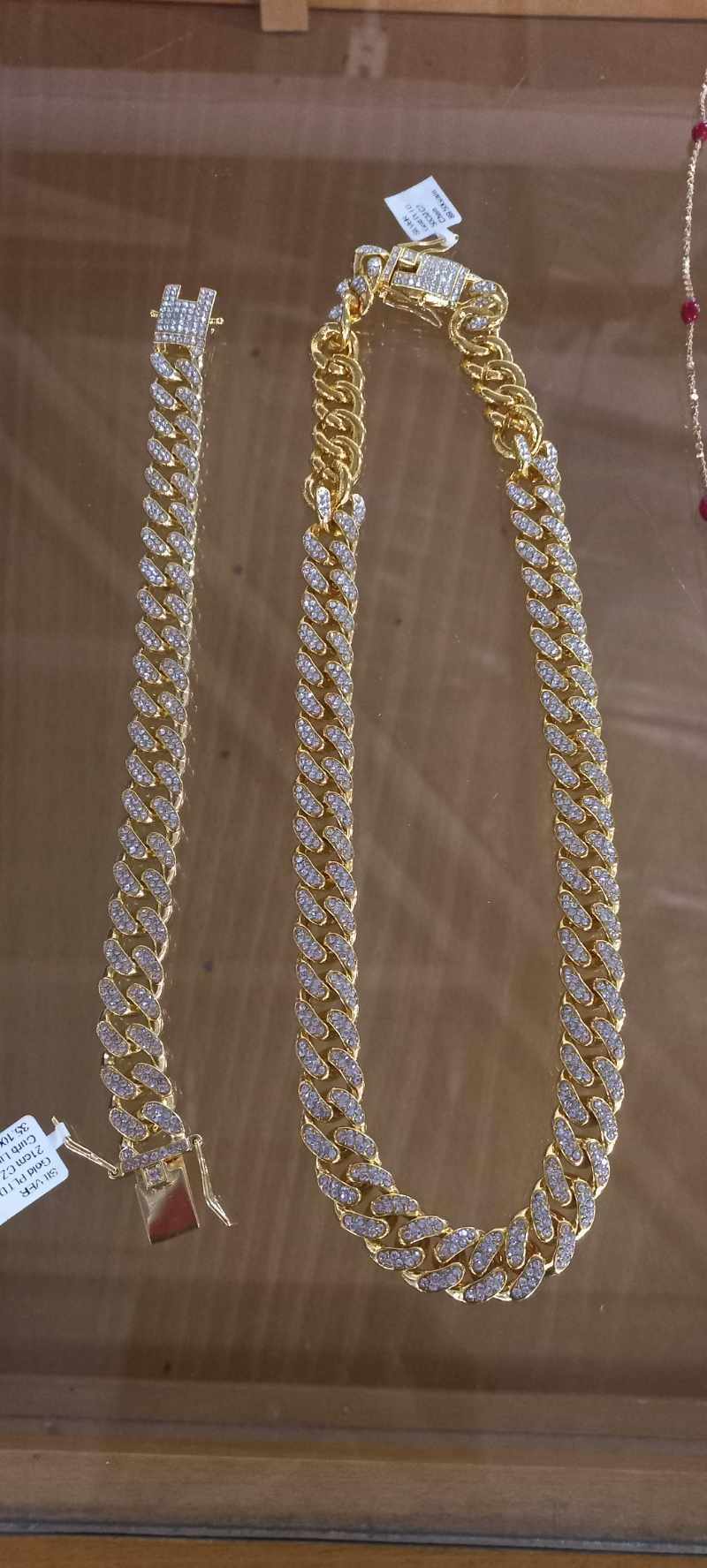 Quantity Jewellery and Watches thumbnail 23