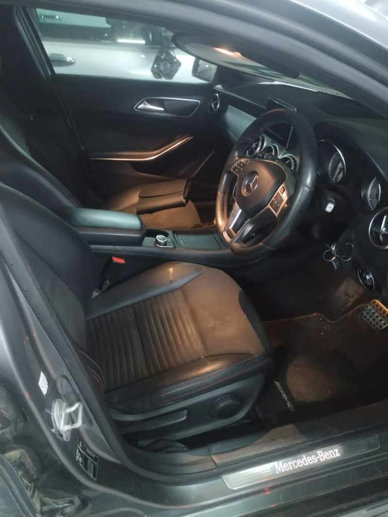 2015 MERCEDES-BENZ GLA 200 CDI A/T thumbnail 2