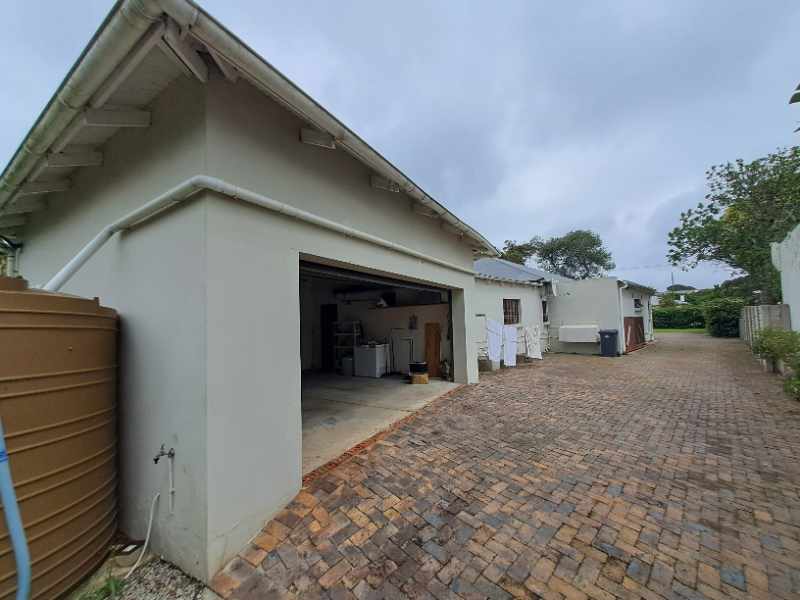 Modern Property thumbnail 31