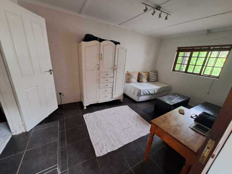 Modern Property thumbnail 38
