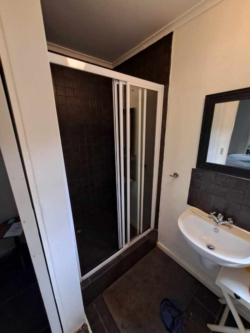 Modern Property thumbnail 40