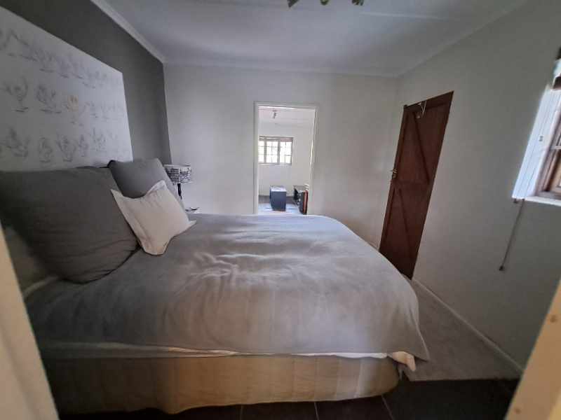 Modern Property thumbnail 42