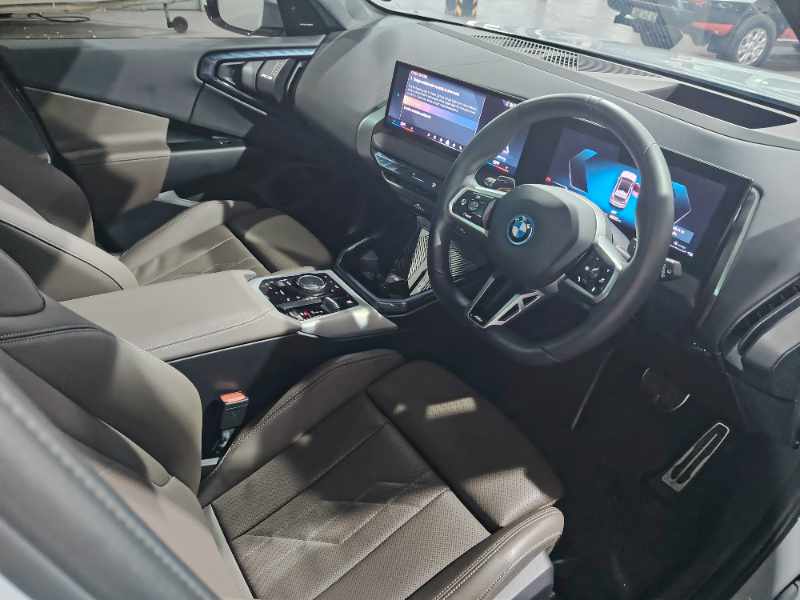 2025 BMW X3 30e xDRIVE M SPORT PRO (G45) thumbnail 6