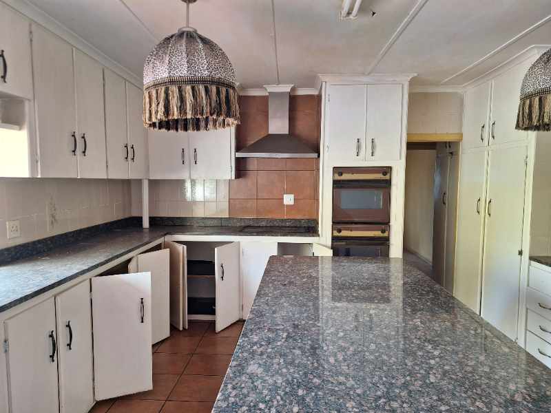 Residential Property thumbnail 9