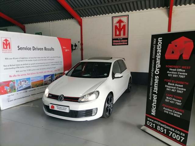 2011 Volkswagen Golf VI GTI 2.0 DSG thumbnail 2