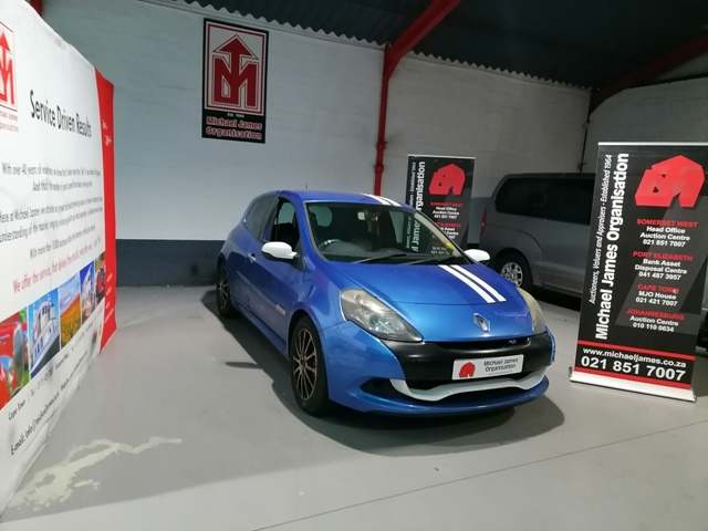 2012 Renault Clio III 2.0 Sport thumbnail 3