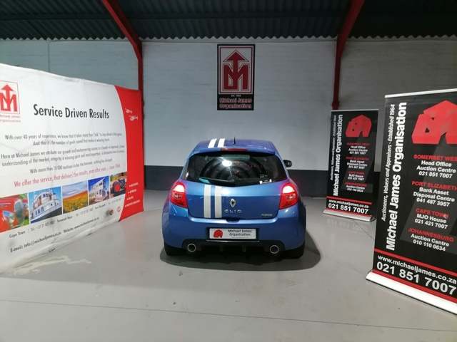 2012 Renault Clio III 2.0 Sport thumbnail 4