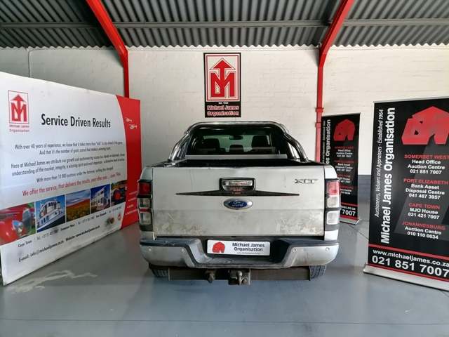 2014 Ford Ranger 3.2 TDCi 4x4 D/C Auto thumbnail 4