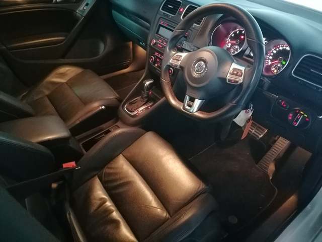2012 Volkswagen Golf VI GTi 2.0 DSG thumbnail 7