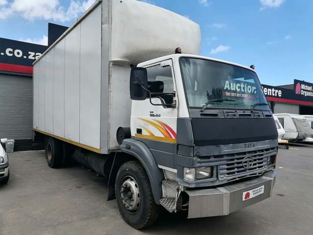 2013 Tata 1513 EX2 Closed Body Truck thumbnail 3