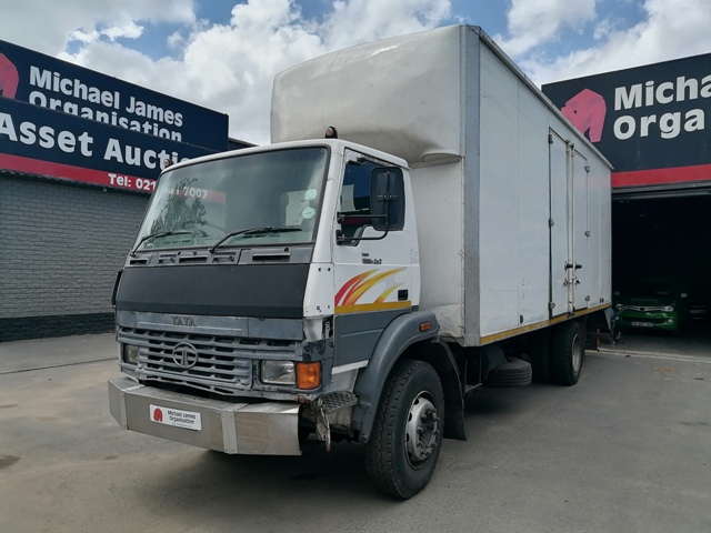2013 Tata 1513 EX2 Closed Body Truck