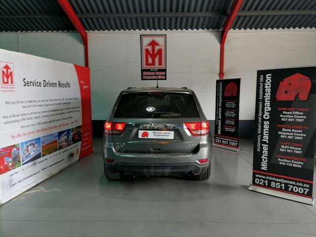 2012 Jeep Grand Cherokee 3.0L V6 Auto thumbnail 4