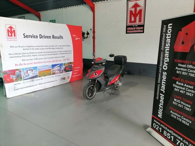 Motomia 170 Sport Scooter thumbnail 5