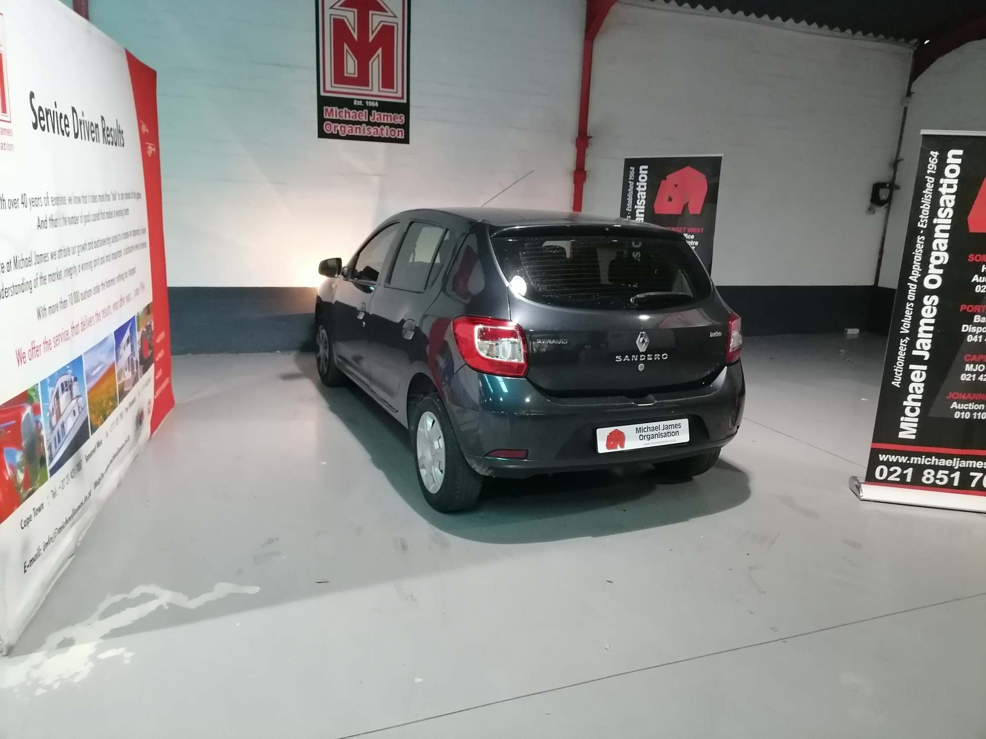 2017 Renault Sandero 900T thumbnail 6