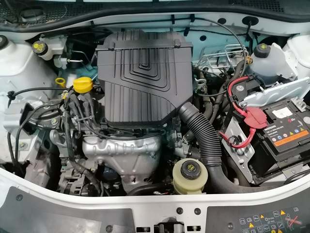 2021 Nissan NP200 1.6 thumbnail 9