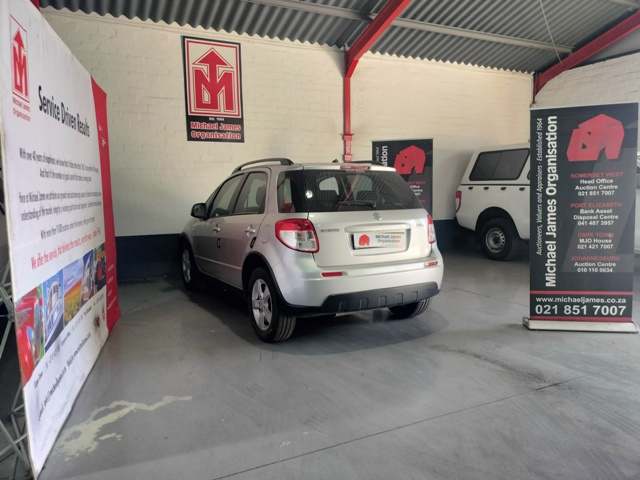 2010 Suzuki SX4 2.0 Auto thumbnail 6
