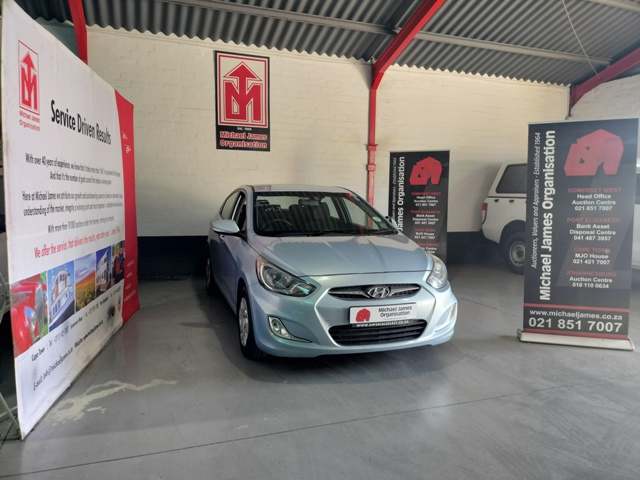 2012 Hyundai Accent 1.6 Auto thumbnail 3