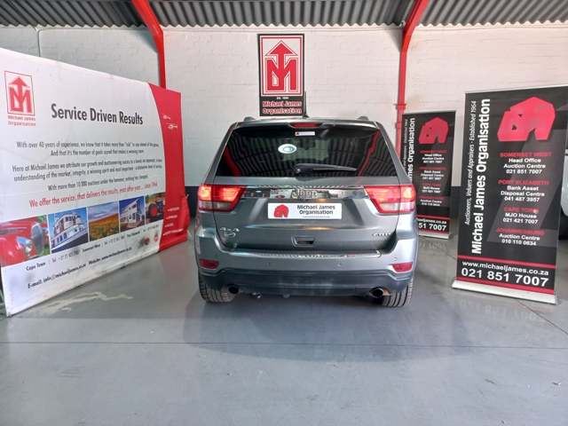 2012 Jeep Grand Cherokee 3.0L V6 thumbnail 4