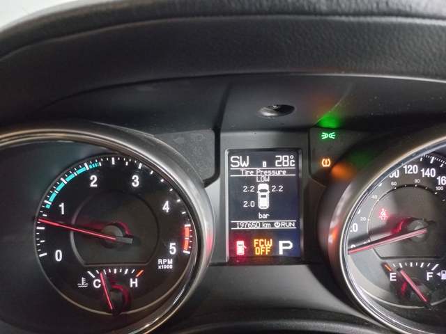 2012 Jeep Grand Cherokee 3.0L V6 thumbnail 8