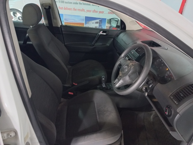 2016 VW Polo Vivo 1.4 thumbnail 7