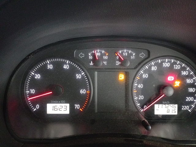 2016 VW Polo Vivo 1.4 thumbnail 8