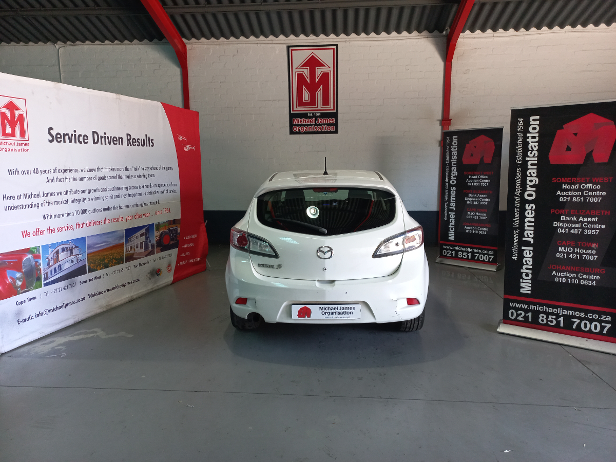 2014 Mazda 3 1.6 thumbnail 4