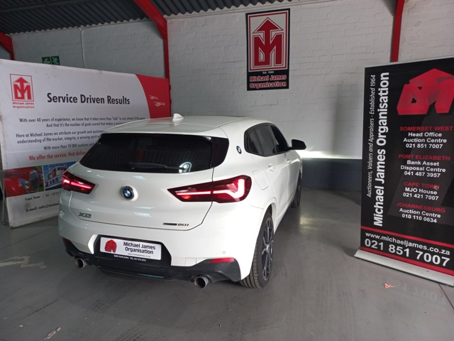 2022 BMW X2 sDrive20i A/T thumbnail 5