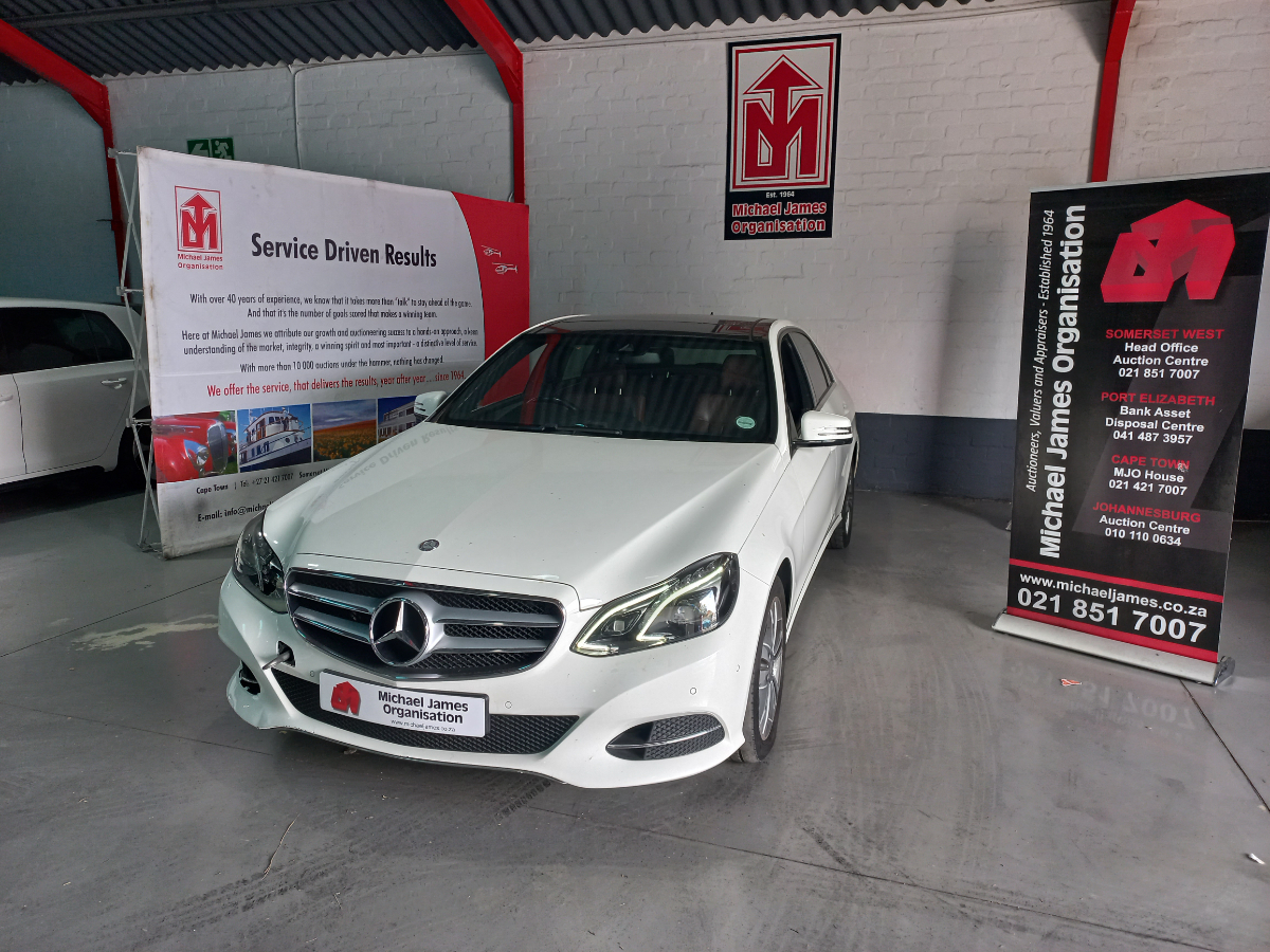 2014 Mercedes-Benz E 250 CDI thumbnail 2