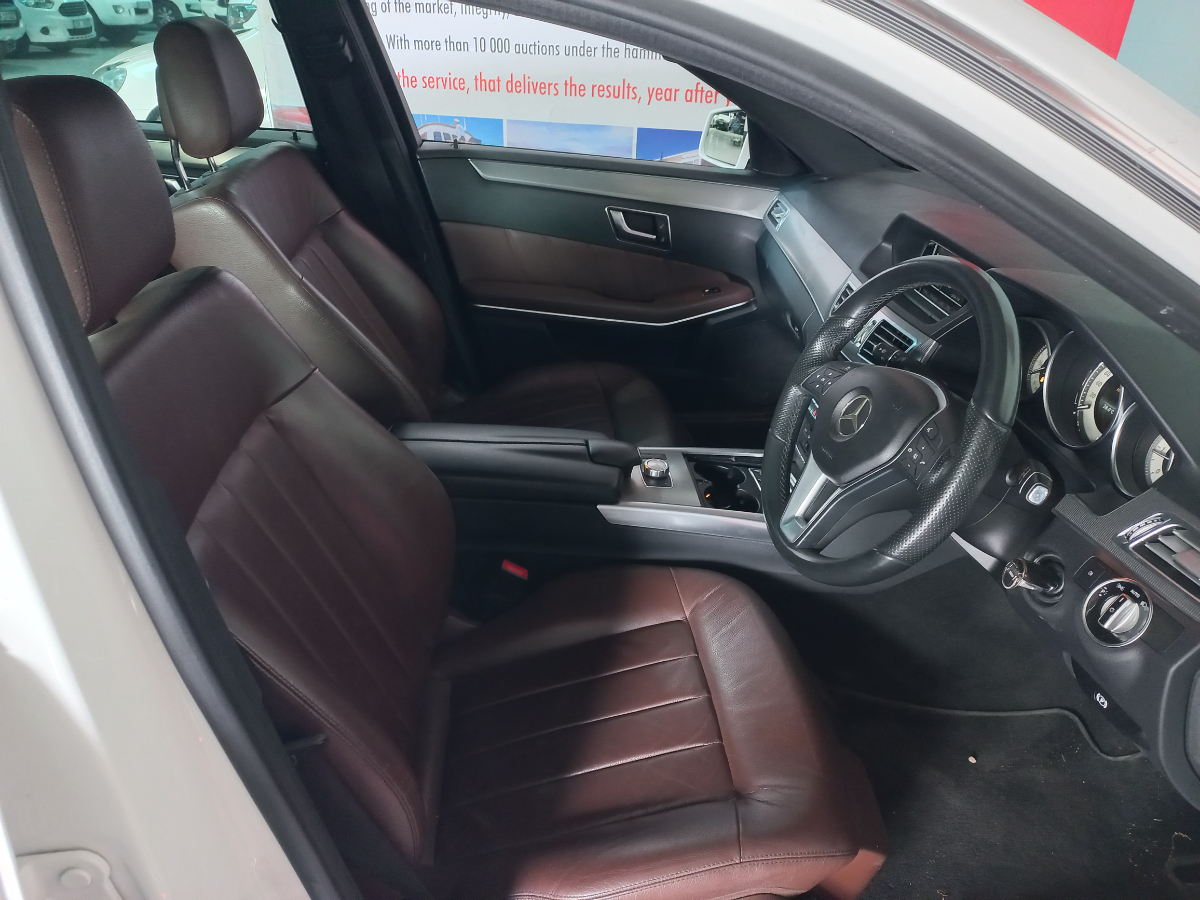 2014 Mercedes-Benz E 250 CDI thumbnail 7